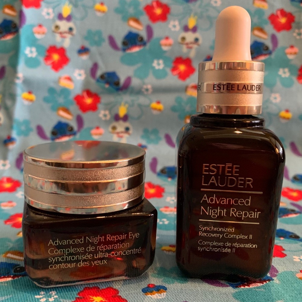 ****SOLD****New & Sealed Estée Lauder Beauty